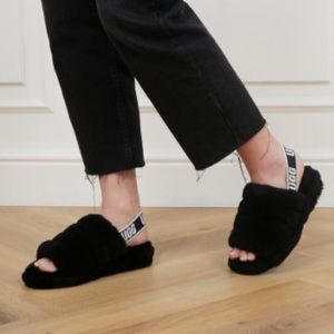UGG Fluff Yeah slides BLACK size 9